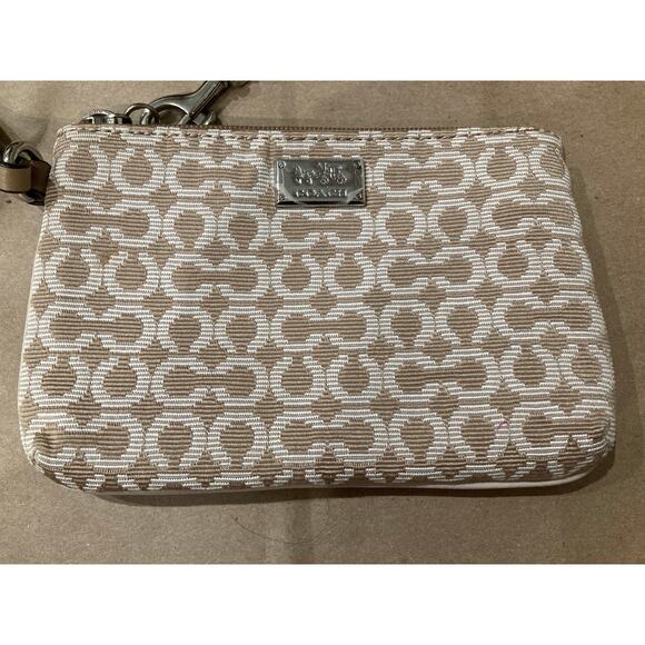 COACH SMALL TAN, IVORY SIGNATURE PRINT CANVAS WRISTLET - Picture 2 of 7